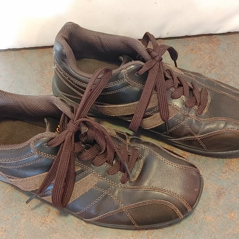 Perry Ellis America SCAPE Men's Leather Brown 9.5